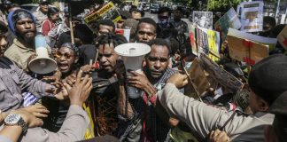 Indonesian Election: Police Arrests Papuan Activists Refusing 2019 Election Indonesian Election: Police Arrests Papuan Activists Refusing 2019 Election
