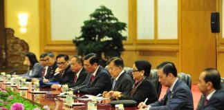 Indonesia, China Signs 23 Investment and Trade Agreements Indonesia-China Signs 23 MoUs on the Belt and Road Project